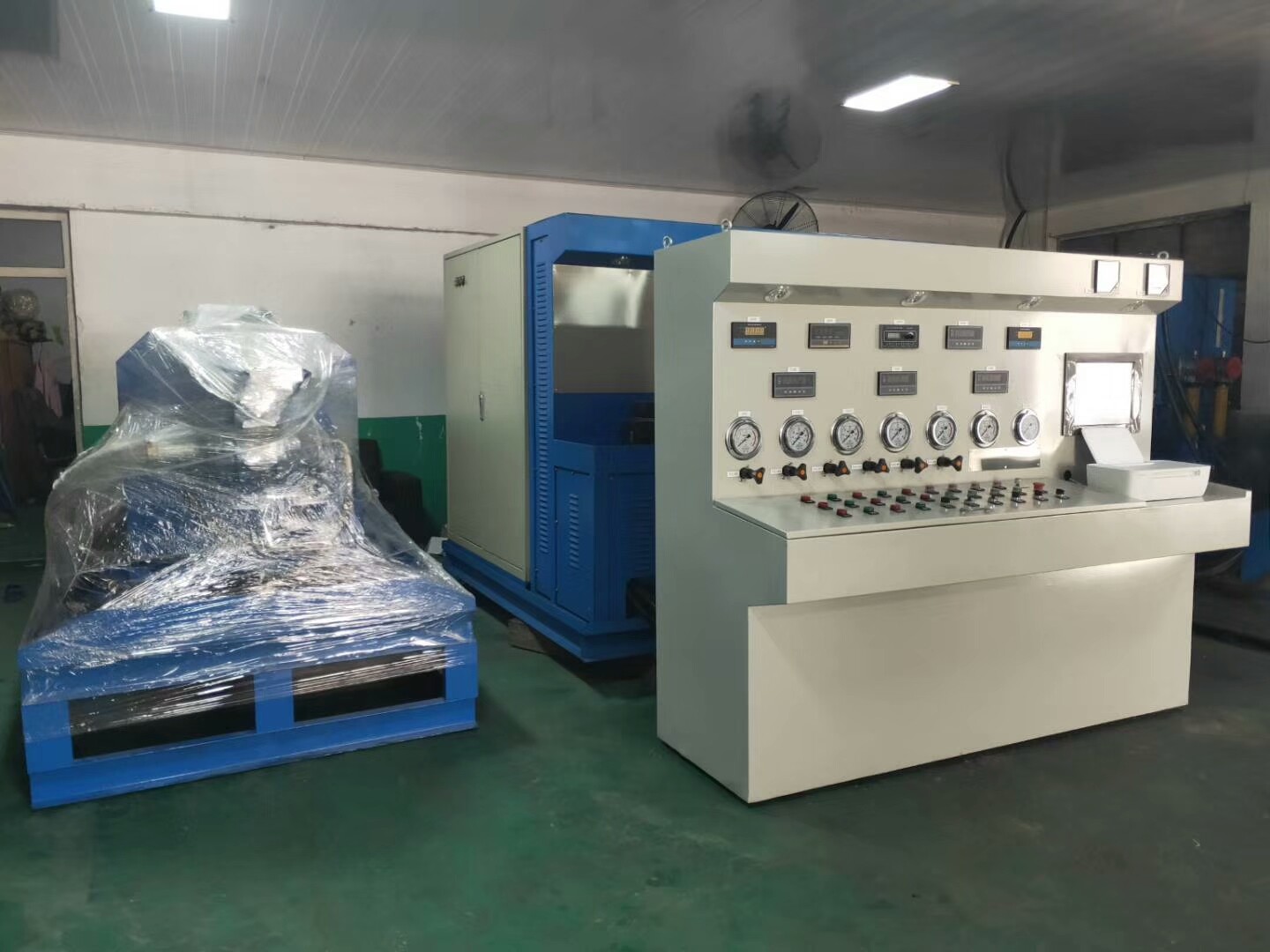 Specialized Hydraulic Pump / Motor Test Bench For Repairing Excavator