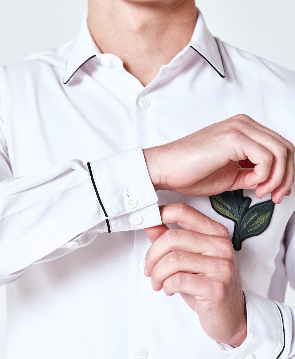 Custom Embroidery Mens Fashion Casual Shirts , White Long Sleeve Collar Shirt