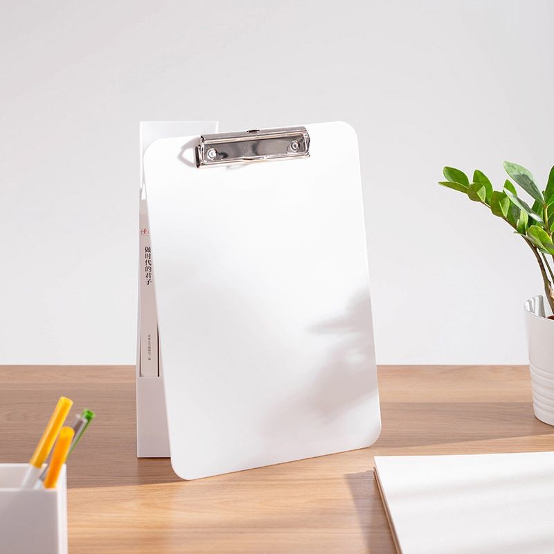 Pink Blue Plastic Office Clipboards Multifunctional 22.5x31.5cm With Handy Writing Board
