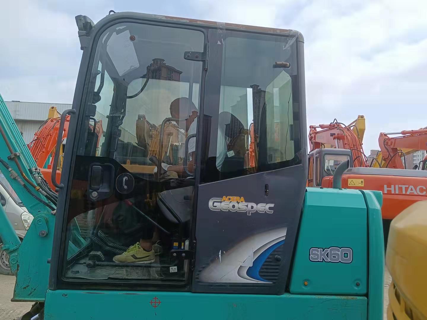 Customized Used YANMAR 6TON Excavator 35.5KW Power 1800 Working Hours
