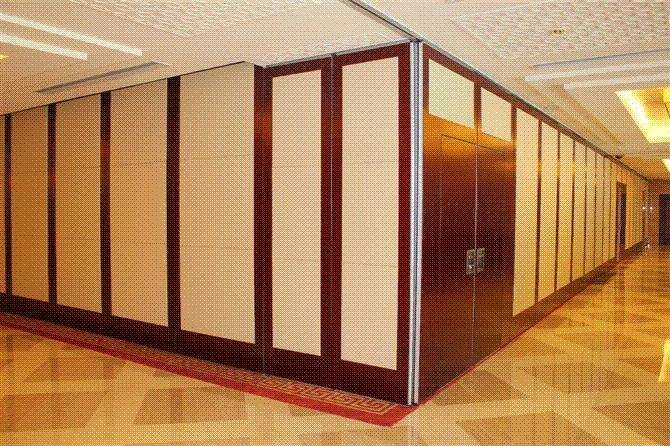 Acoustic Mosque Room Dividers Removable Wooden Doors Operable Soundproof Wall Partition