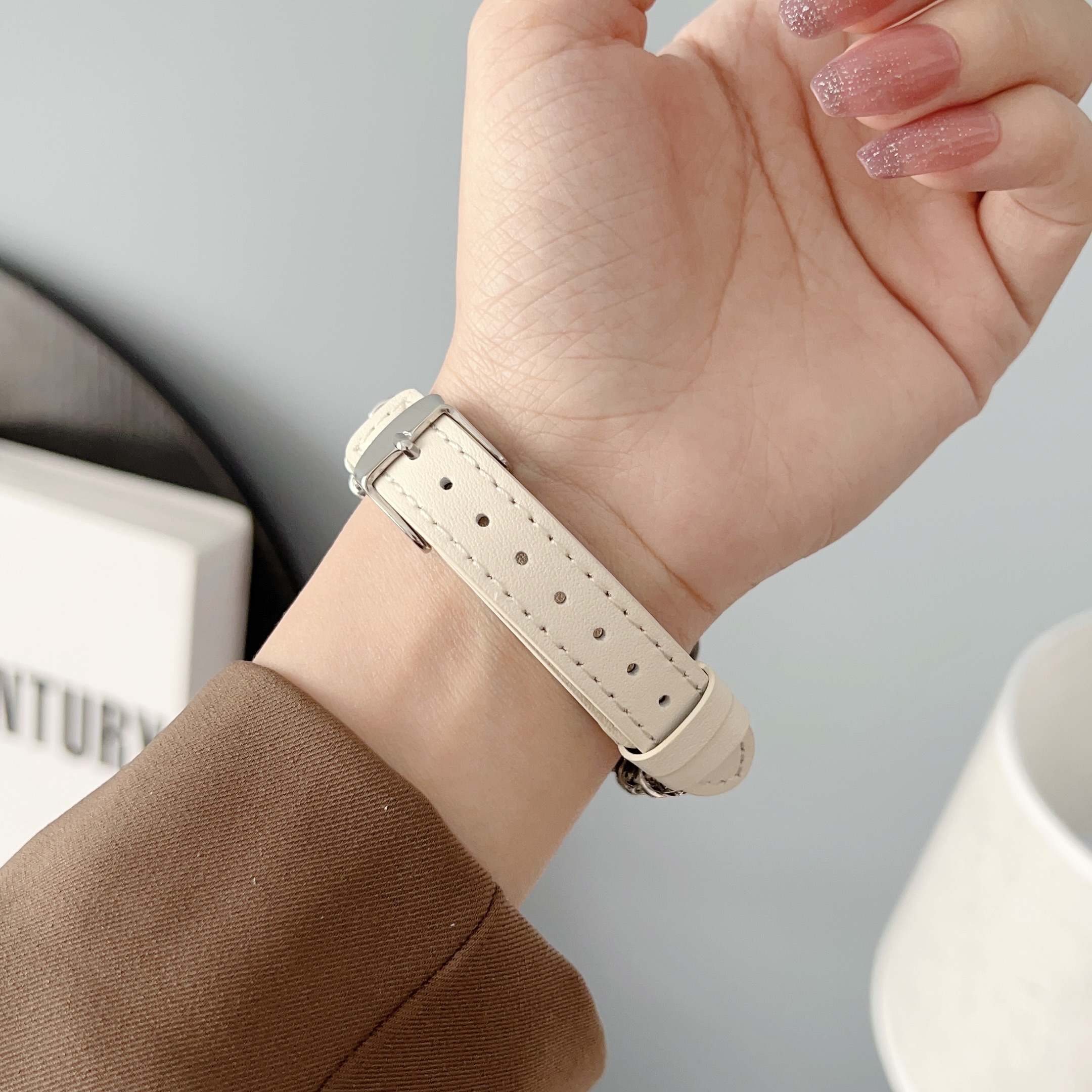 Apple Watch Leather Sport Belt The Must-Have Item for Workout Enthusiasts