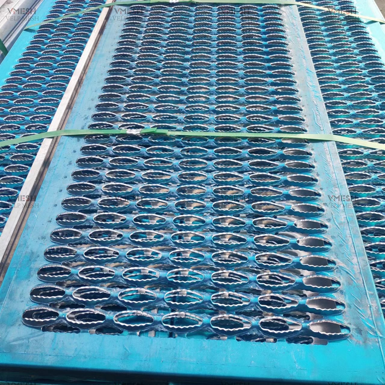 12 Gauge 14 Gauge Aluminum 1060 Metal Diamond Hole Safety Grating Walkway