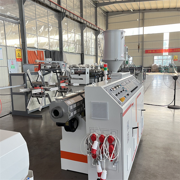 90KW Plastic Pipe Extrusion Line , HDPE Microduct Communication Pipe Machine
