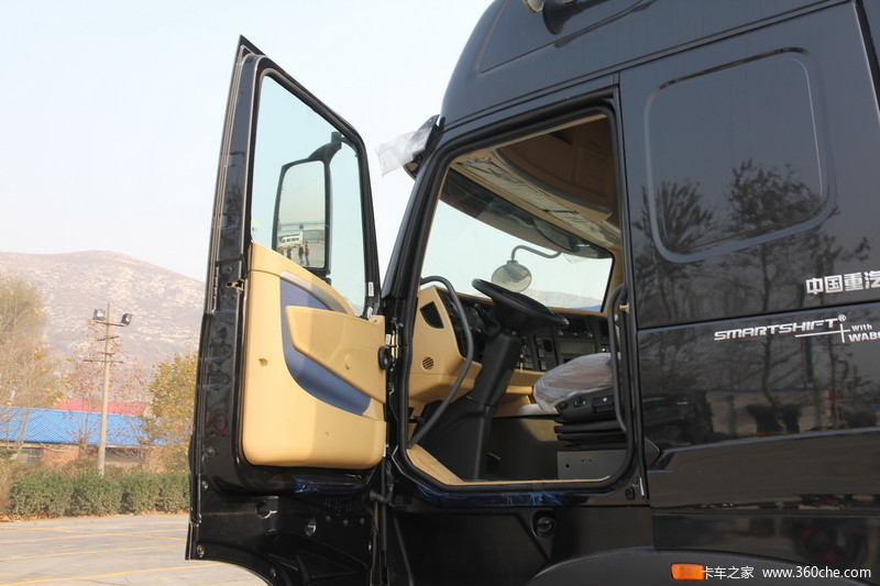 World high level HOWO A7 6x4 series tractor with ABS EVB ASR EBL TMP AMT technology