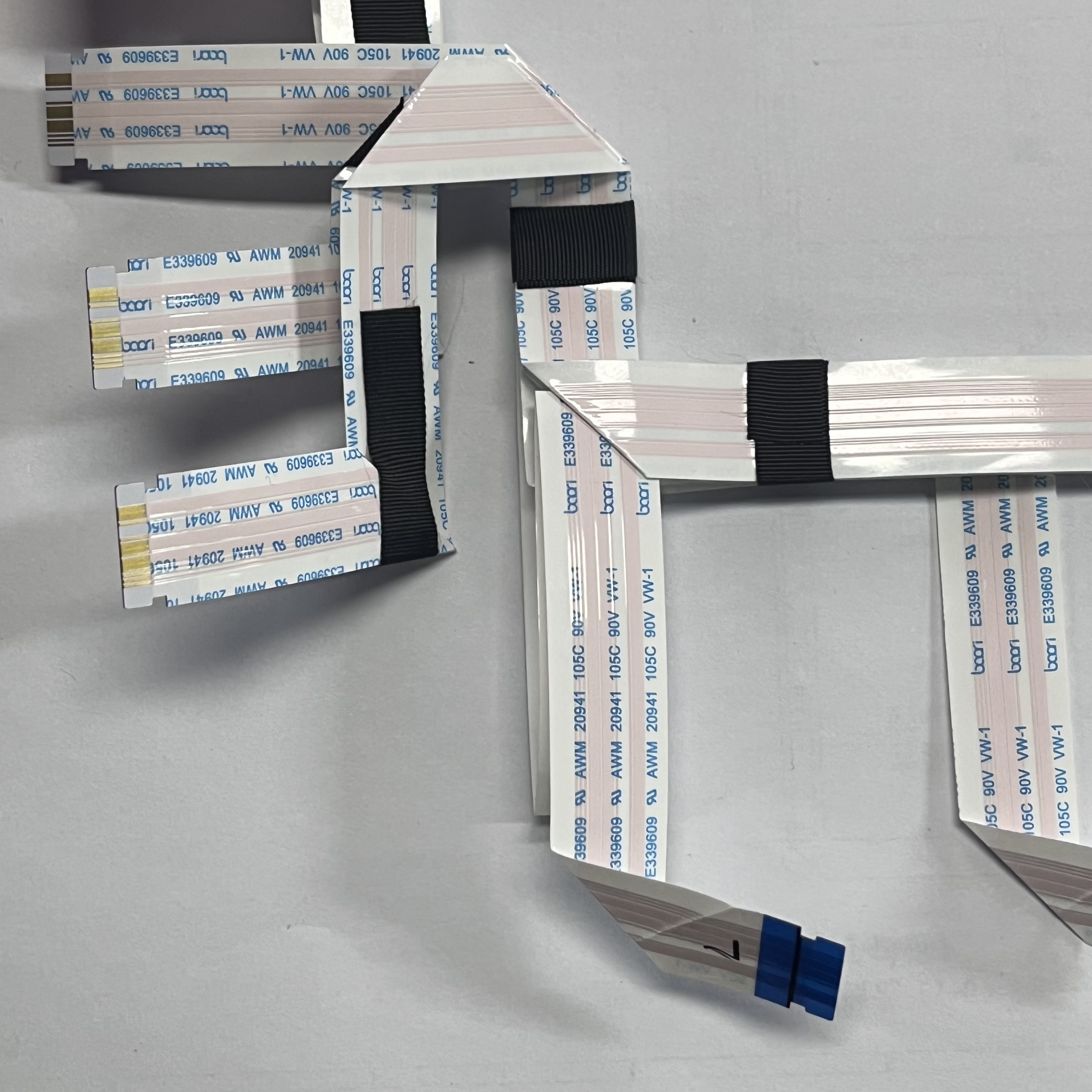 High Efficiency Industrial Electric Wire And Cable 300*160mm Stable
