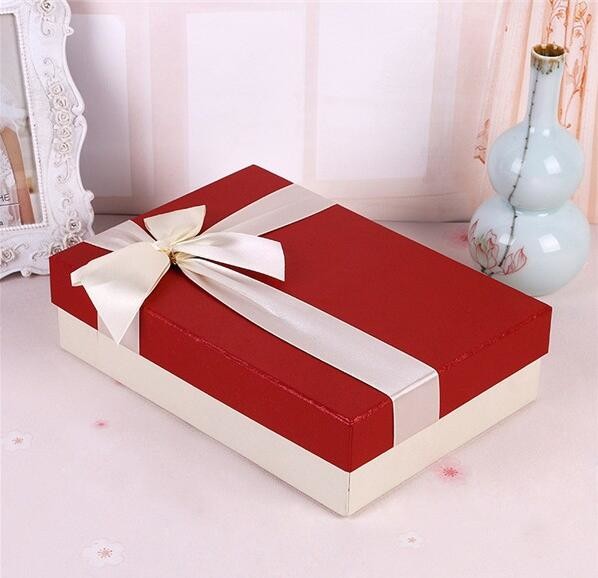 Factory manufacturer professional high Quality Luxury Recycled Folding Gift Paper Box,round packaging cardboard boxes fo