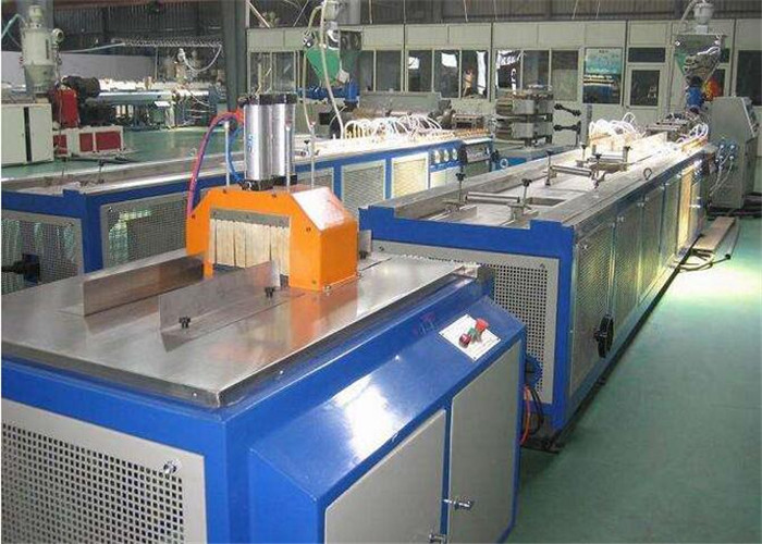 Plastic Pvc Extruder Machine PVC Profile Making Machine For Window / Door