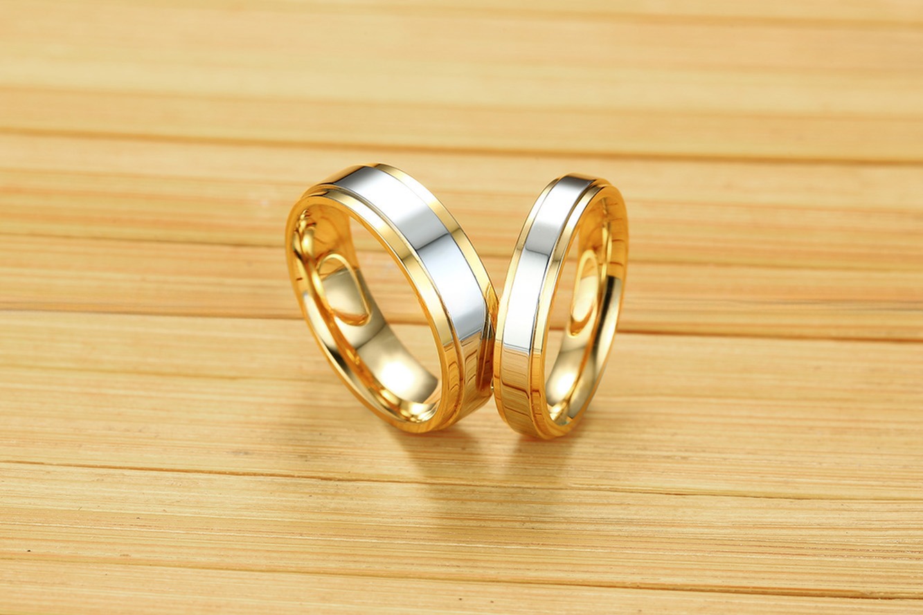 6mm 4mm Stainless Steel Couple Ring High Polished Silver Centre IP Gold Plated Simple Fashion Ring for Children's Party