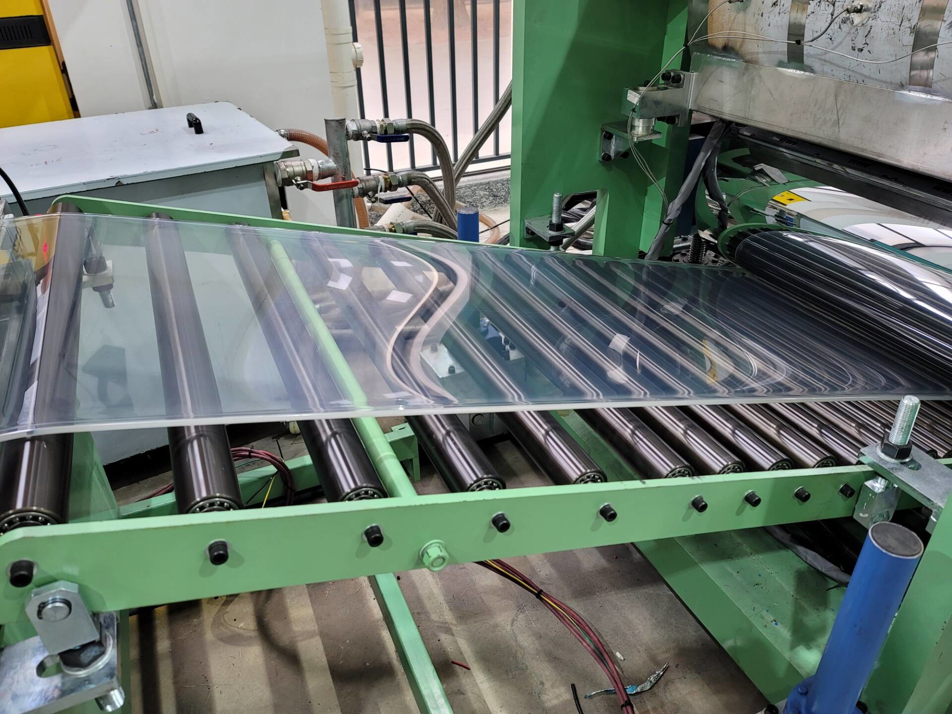 AF-650mm TPU Supercritical Sheet Extrusion Line Machine For Shoes Material