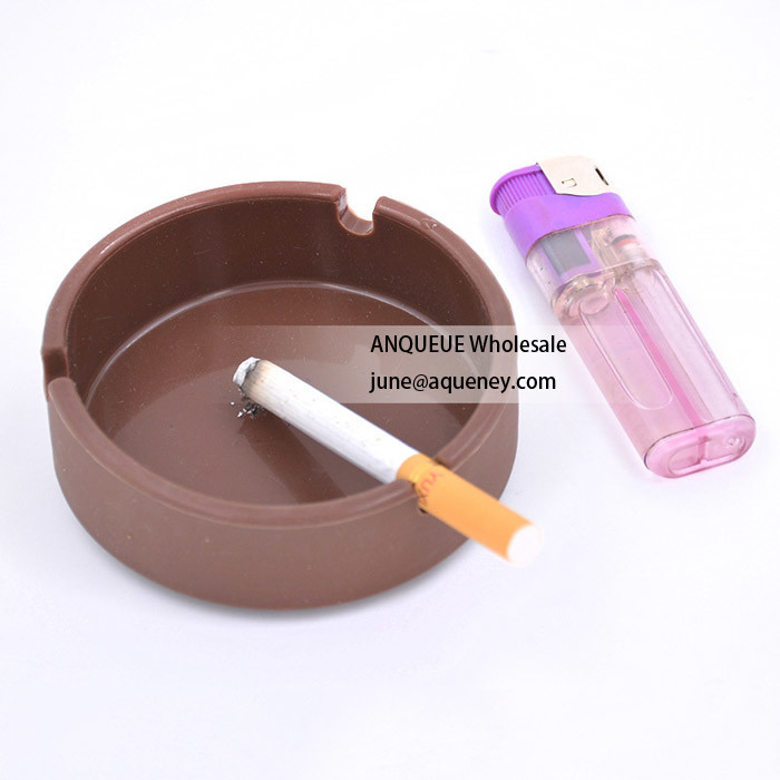 Custom Size Custom Color silicone ashtray Silicone portable pocket ashtray