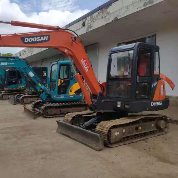 Low Hour Doosan Excavator 3.5T 40.5KW 0.45M Bucket Capacity Motor Gear Pump