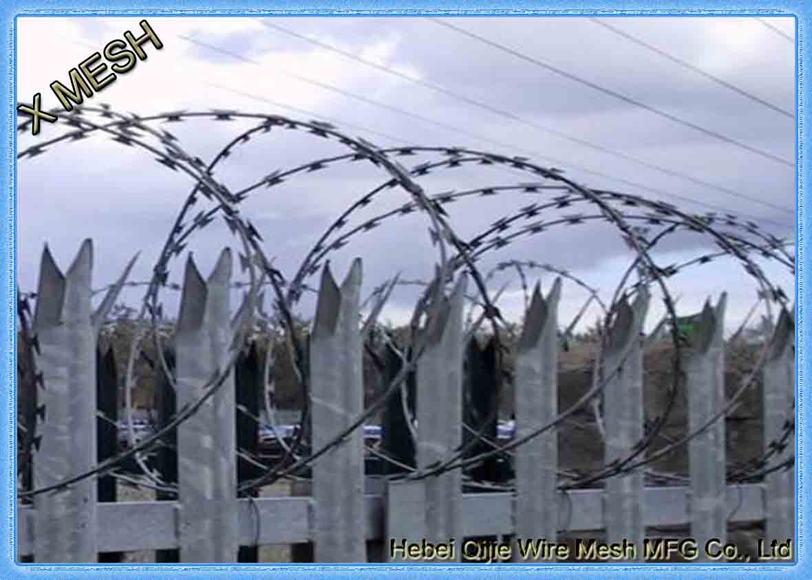 Electro Galvanized Wire For Bto-22 Welded Flat Razor Wire Mesh