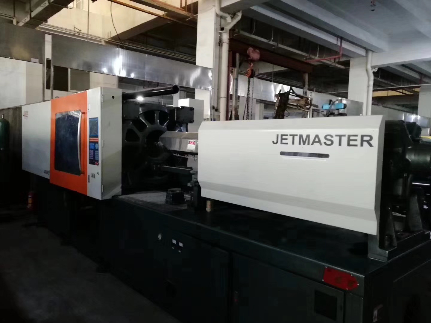Chenhsong EM320 PET Injection Molding Machine 320 Ton Second Hand