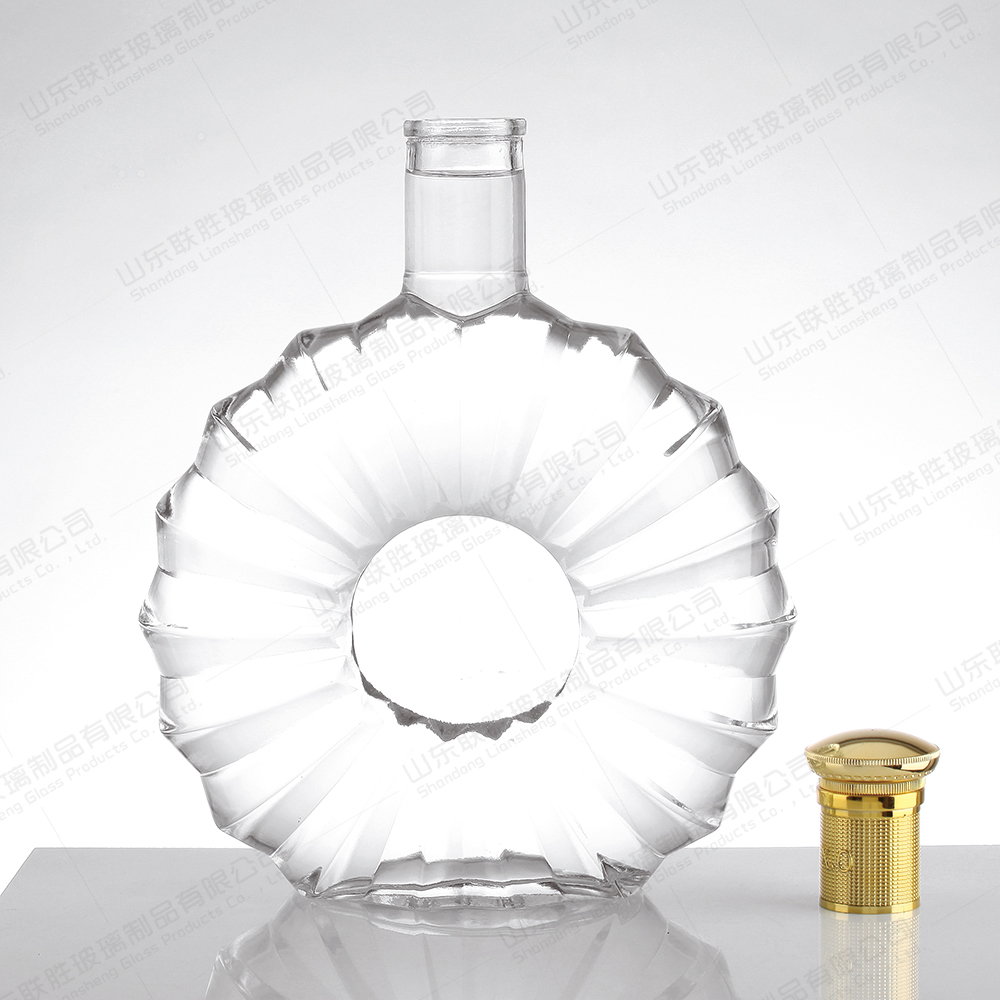 Creative Whiskey Vodka Bottles with Glass Bottle Material 500ml 800ml Unique Shape