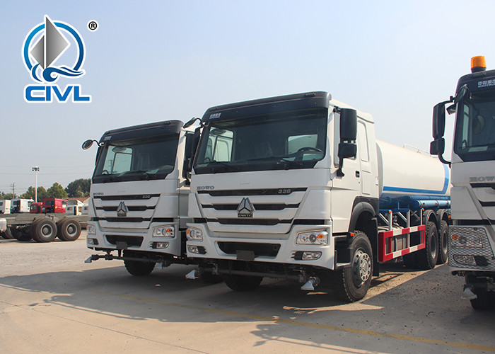 Sinotruk 6*4 Water Tanker / Oil Tanker Truck with EURO III Emission