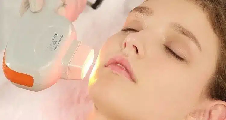NIR Milk Light Whitening Hair Removal Machine Permanent Hair Remover Diode Laser 755 808 1064 Nm Diode Laser Hair Remover