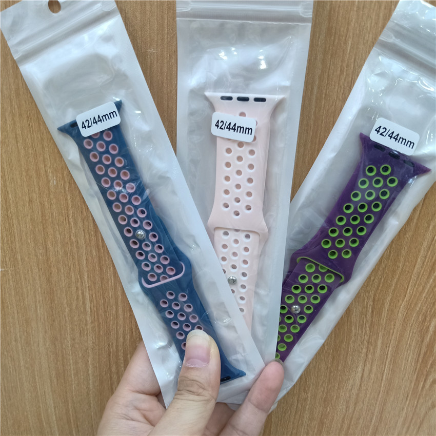 Rubber Silicone Watch Strap For Iwatch Apple Adjustable 38/40mm 42/44mmSilicone Adjustable Watch Strap