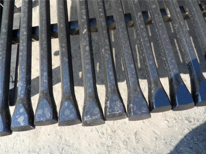 H22x108 Drill Steel With Chisel Bit Integral Drill Rods For Small Hole Drilling