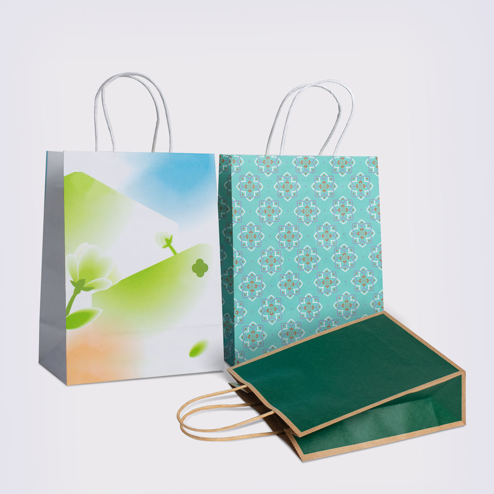 Custom Logo White Kraft Paper Shopping Bag With Ribbon Handle for Bio-degradable Packaging