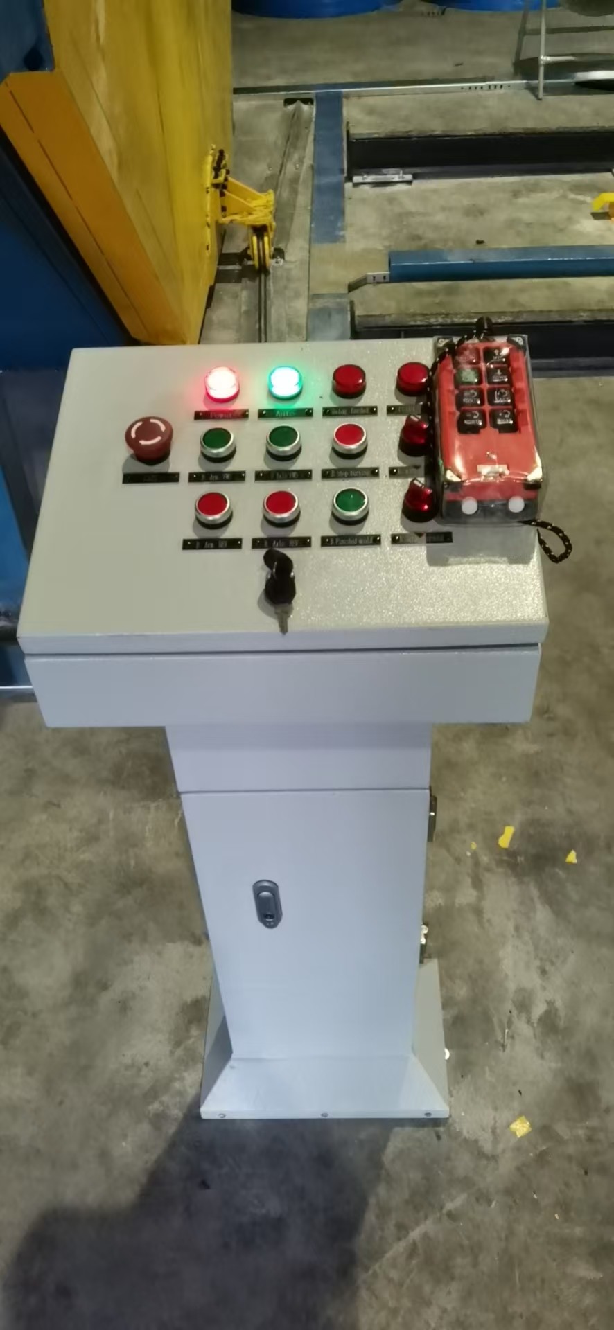 Plastic Product Making Machine Shuttle Rotomolding Machine In China Plastic Hollow Forming Machine