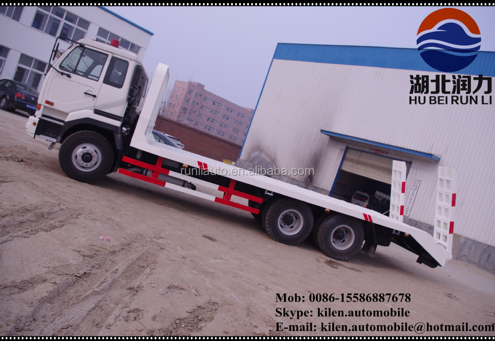 Ud Nissan 6x4 320hp DND3241CWB452H Flatbed Truck Euro 3 Emission Standard