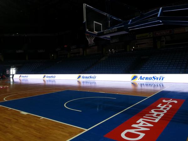 8500 Nits Perimeter LED Display , P16 Indoor LED Display Signs For Basketball