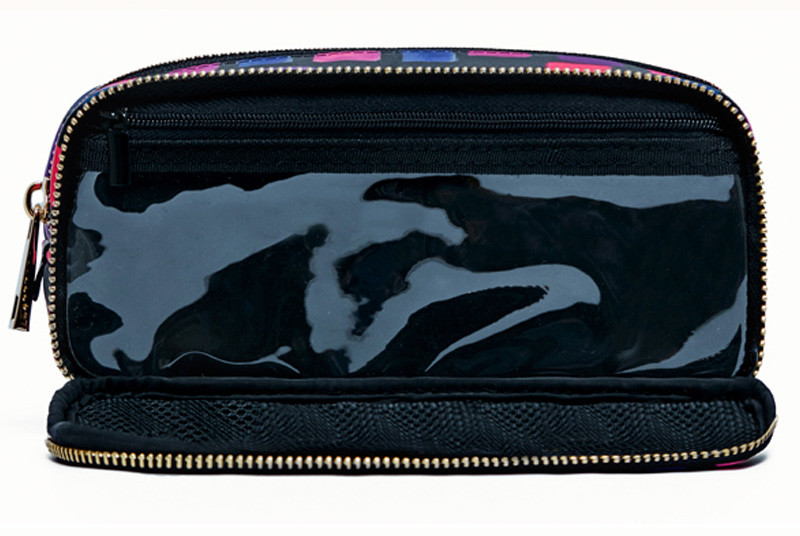 Suppliers Waterproof Luxury Travel Polyester Toiletry Bag Custom Women