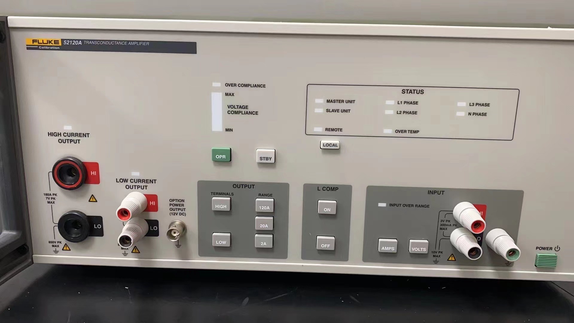 Fluke 52120A Transconductance Amplifier tested in full working conditions