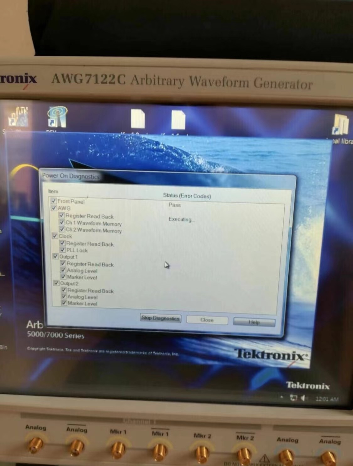 Tektronix AWG7122C Arbitrary Waveform Generator 3.2 GHz or 5.6 GHz 12 GSs/s 2 Channel