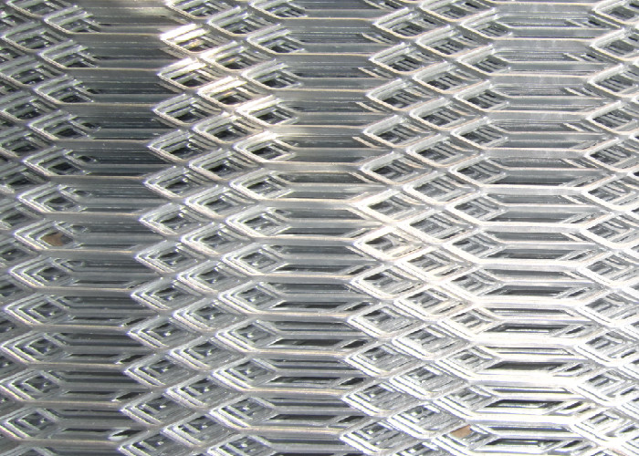 96 Inches In Length Expanded Metal Wire Mesh Diamond Hole Kind