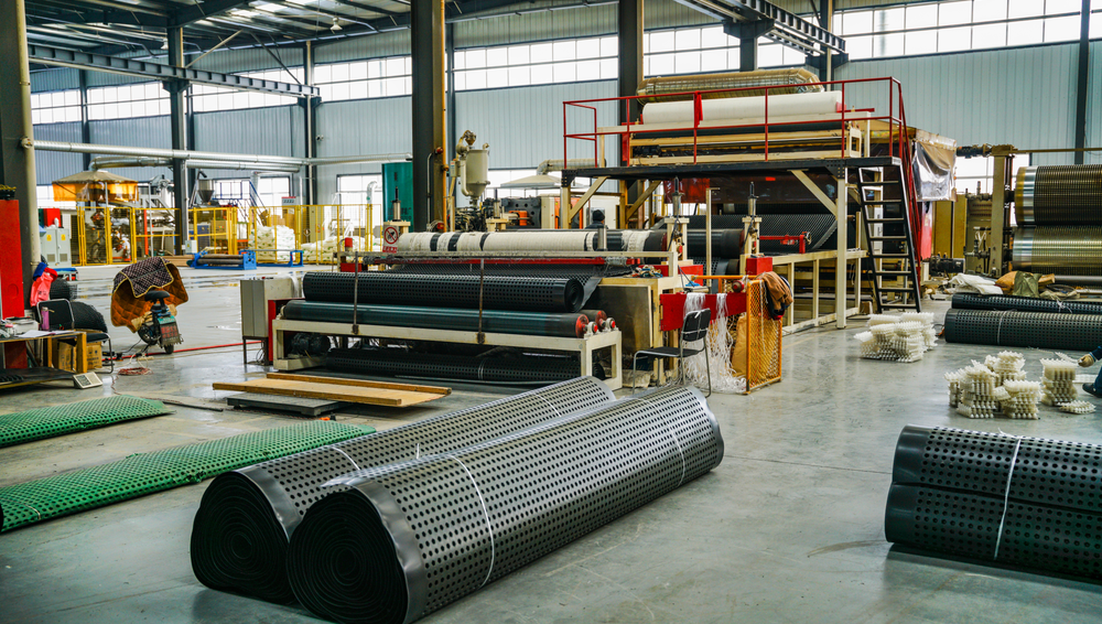 1m-3m Width CE/ISO9001 ISO14001 Certified Plastic Dimple Sheet for Railway Drainage