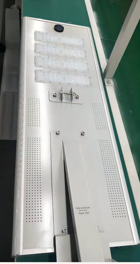 100W Integrated Solar led Street Light Solar Integrated Lamp from china Courser band time control + light control