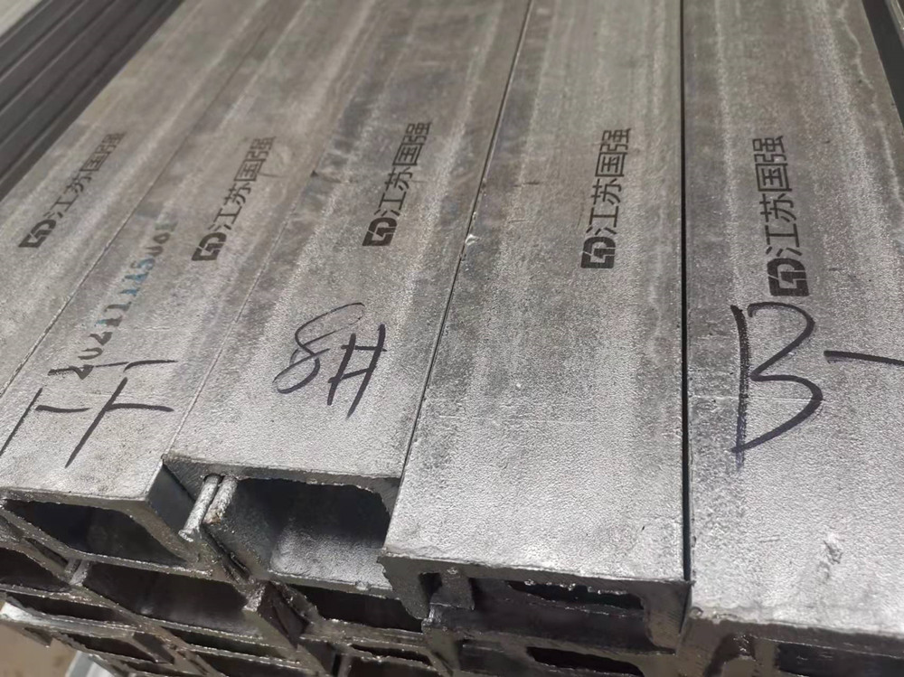 Astm A36 U Shaped Steel Bar Galvanized Structural Steel Section