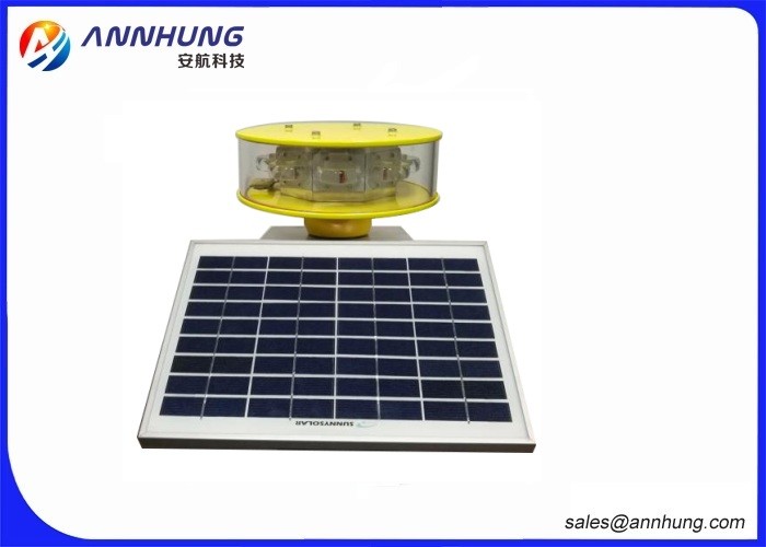 IP67 Solar Aviation Obstruction Light With Die Casting Aluminum Lamp Body