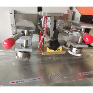 CE Hardware Counting Packing Machine 60HZ 40bags/min Long Pipe