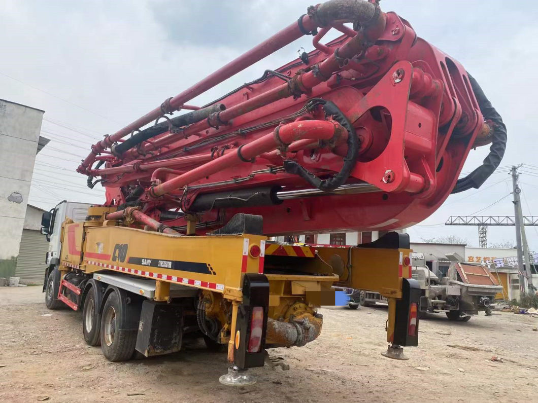 Concrete Pump Truck 52 Meters Installed Mercedes Chassis, Good Price