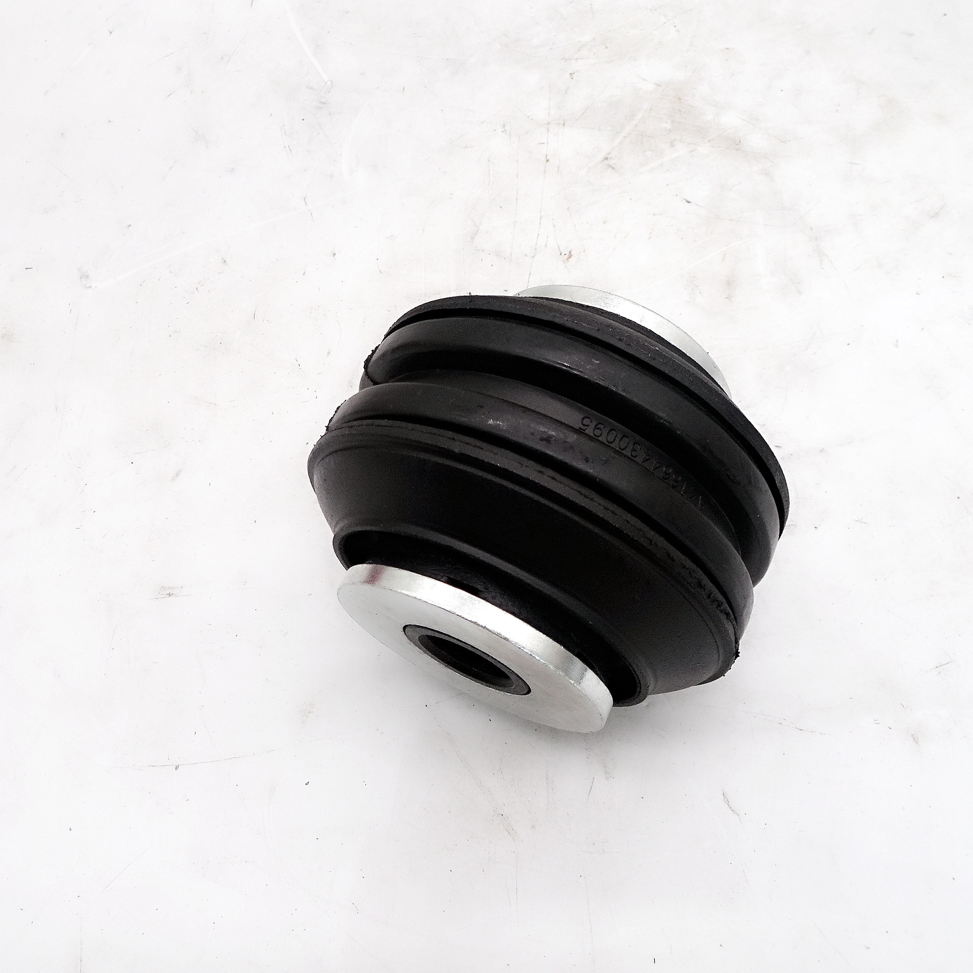 Hot Selling High Quality Howo Truck Parts Sinotruk Cabin Flip Bush For Sinotruck For HOWO