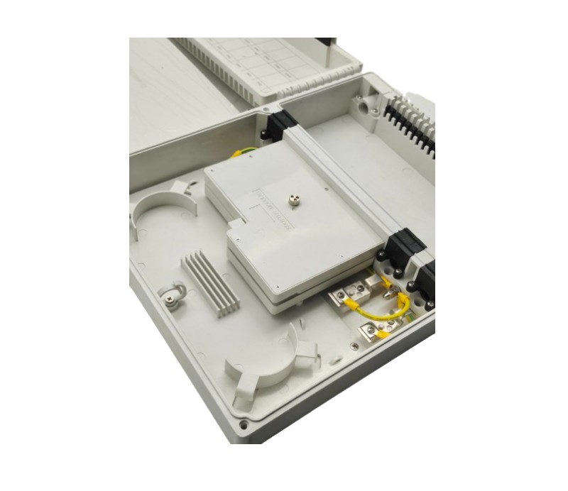 IP55 FTTH Distribution Box Made of PC ABS Material for Fiber Optic Terminal Box