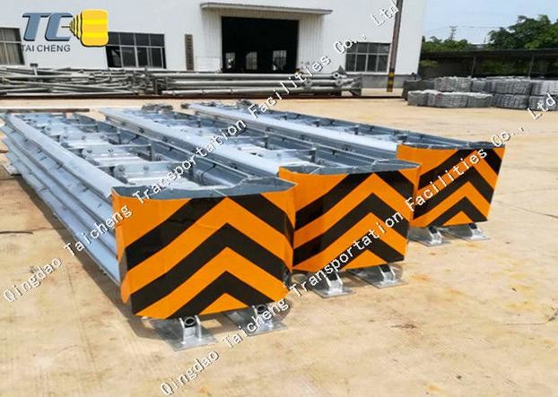 Steel Material Anti Collision Road Traffic Safety Crash Barrier Crash Cushions