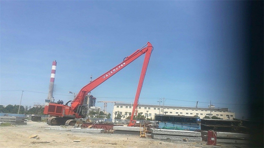 20-22T Long Reach Excavator Booms 13-16m For CAT 320 ZX200 DX200 SY205C