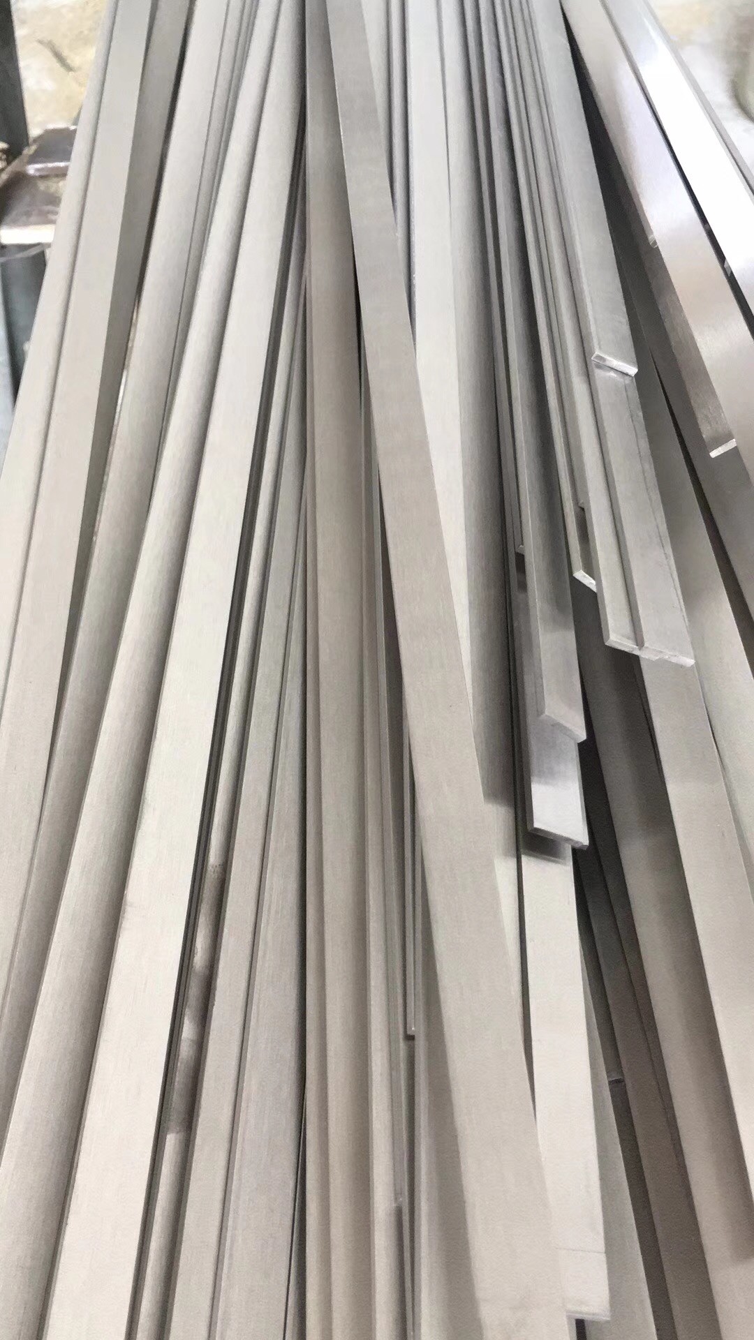 Stainless Steel Profiles Narrow Strip Flat Square Round Bar Half Rounds