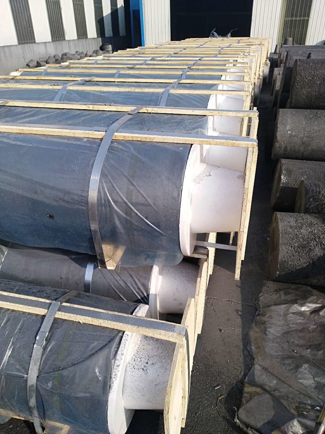 1500 - 2700 Mm Length UHP Graphite Electrode Carbon Material For EAF & LF Furnace