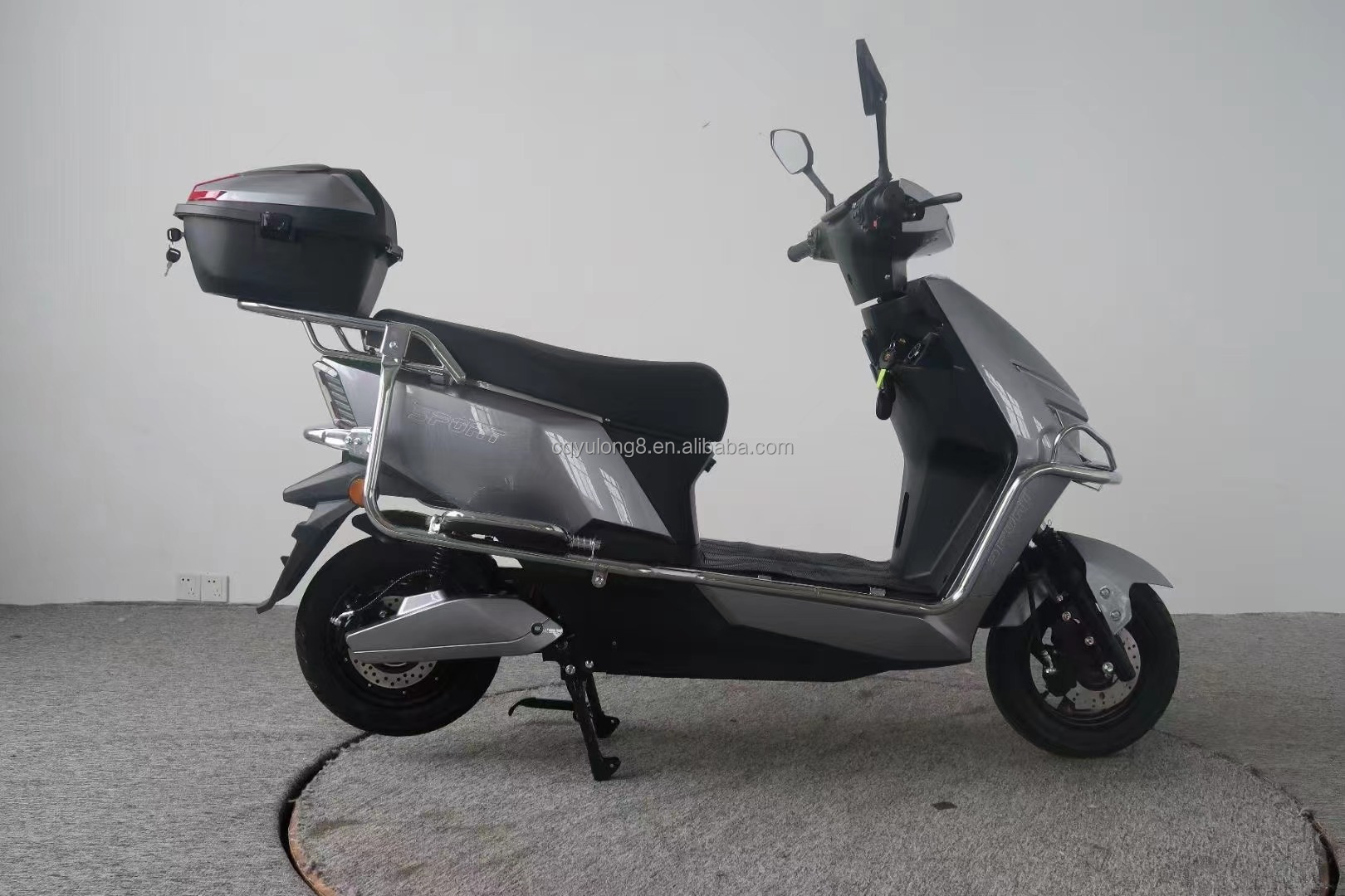 Max. Speed 40 60km/h Fashion Design Moped Scooter Electric Motorcycle E Bike Motorcycle