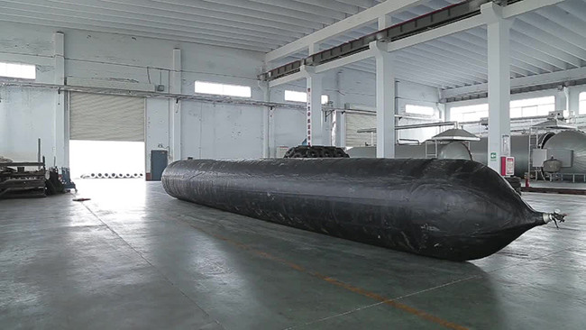 Durable Construction Docking Ship Launching Marine Airbags For Marine Operations