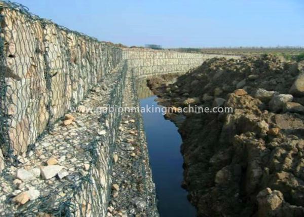PVC Coated Gabion Stone Wall / Gabion Wall Construction Wire Strength 100x120mm