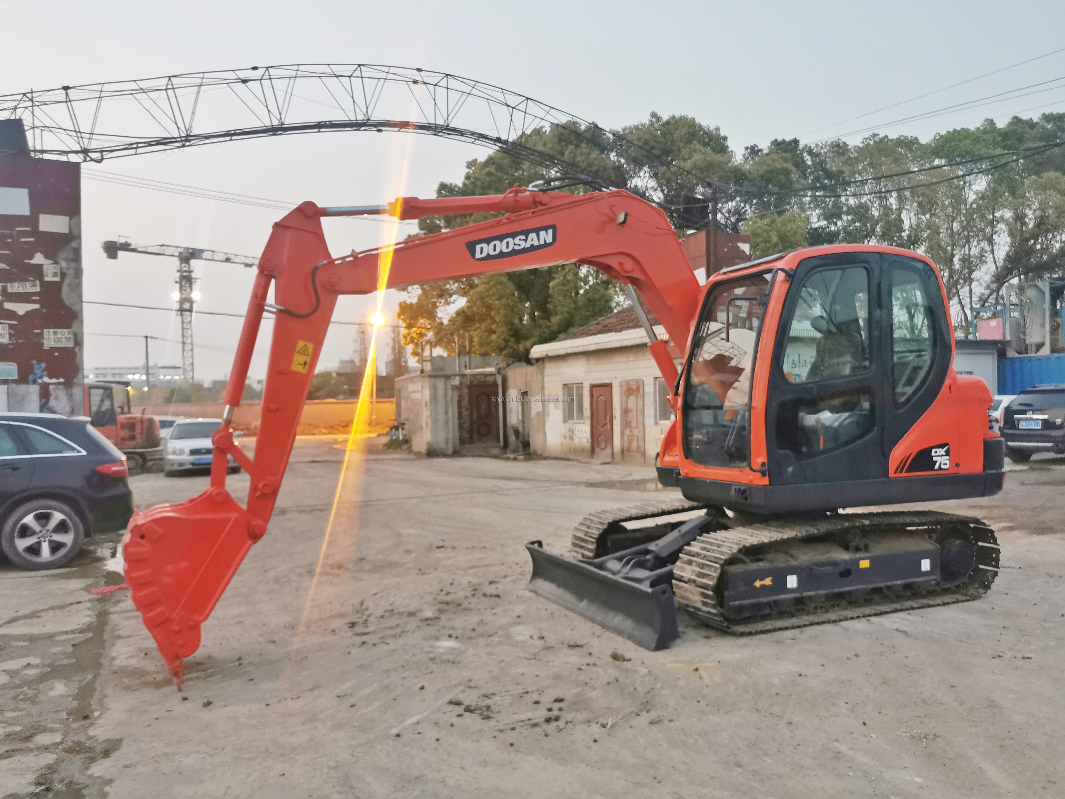 Affordable Second Hand DOOSAN DX75 Excavator with Original Paint and Good Condition
