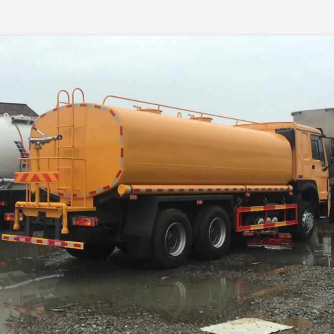 Sinotruk howo new 6x4 10 Wheels 21CBM mobile garden water bowser spray tank sprinkler truck aspersor for tanzania