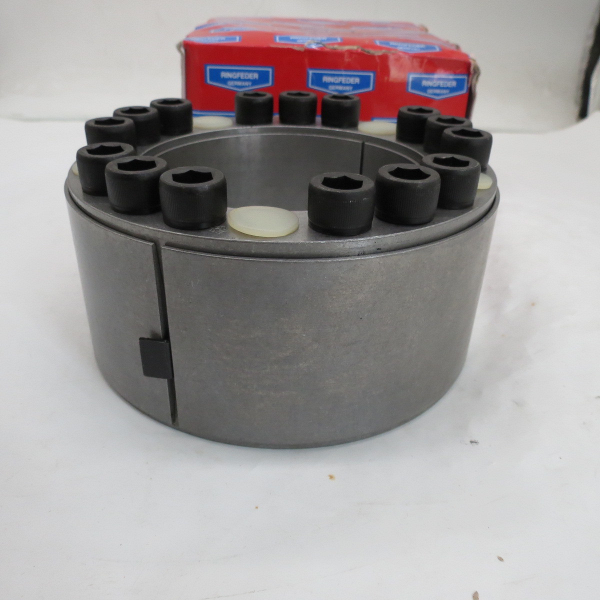 Wholesale tensioning shaft power keyless locking devices high precision 60x90 z2 shaft locking device