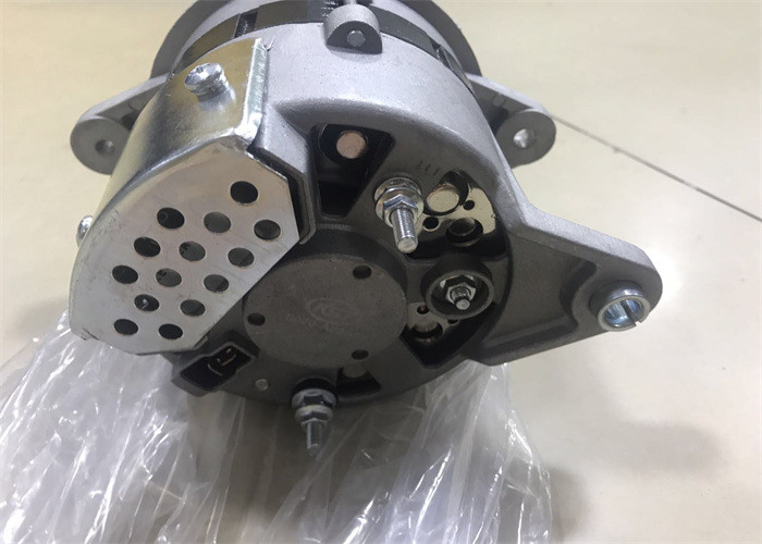 PC60-6 Diesel Engine Alternator 24V 20A For Excavator 4D95 6008213850 0330005510